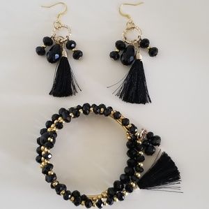 Bracelet and earrings set